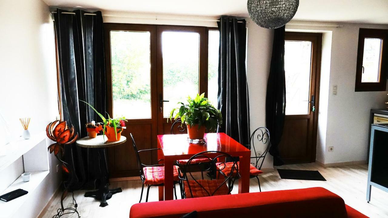 Le Vieux Pressoir Apartment Saint-Germain-les-Arlay Luaran gambar